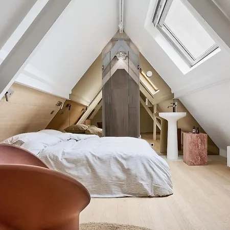 Luxueux Duplex En Plein Coeur De Dans Le 1er Arrondissement Appartamento *